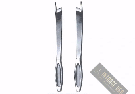 Brunetti Chisel for Opening Spinal Column